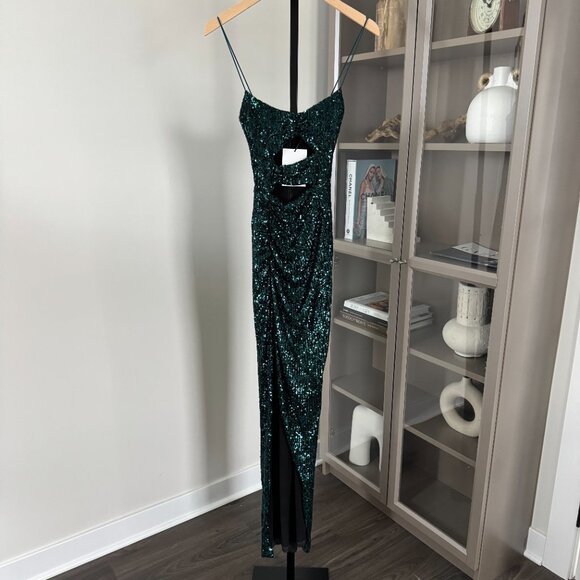 Nookie Sublime Maxi Gown NEW Cut-Out Emerald Green Sequin REVOLVE Size XS - Picture 2 of 7